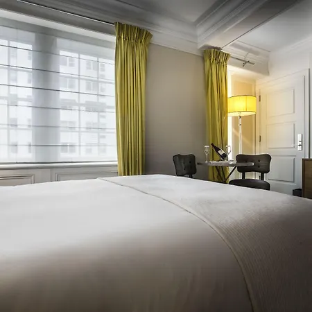 Hotel The