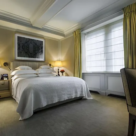 Hotel The