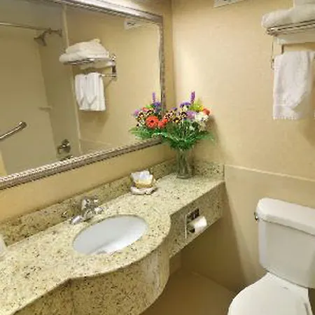Airway Hotel 2*