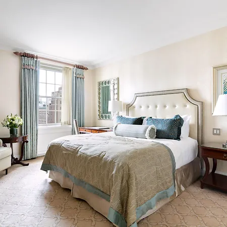 Hotel The Pierre, A Taj Hotel, 5*