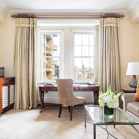 Hotel The Pierre, A Taj Hotel, New York
