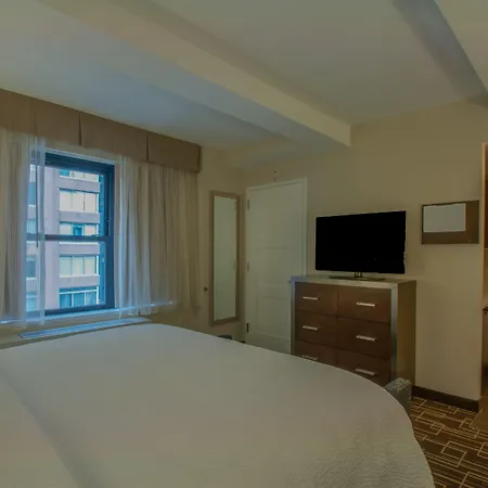 By Marriott Manhattan/ Midtown Eastside Hotel