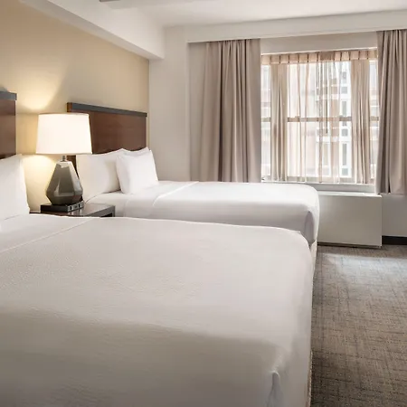 Hotel By Marriott Manhattan/ Midtown Eastside