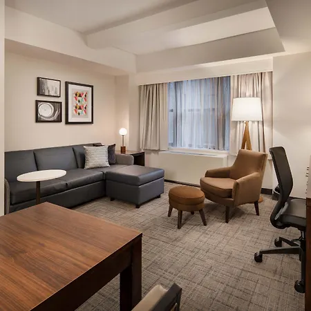 By Marriott Manhattan/ Midtown Eastside Hotel New York