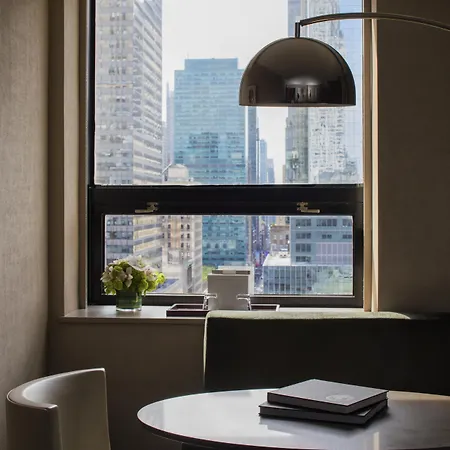Hyatt Grand Hotel 4*