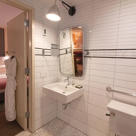 The Evelyn Nomad 5* New York