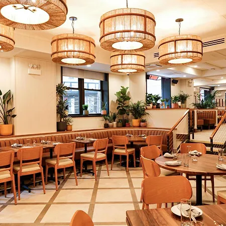 The Shelburne Sonesta Hotel 4*