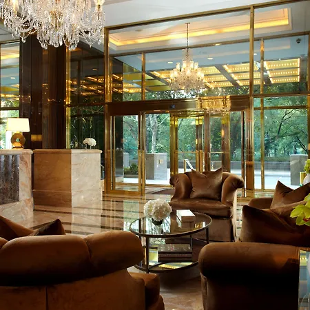 Trump International Hotel 5*