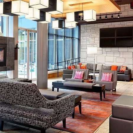 Aloft By Marriott New York Laguardia Airport