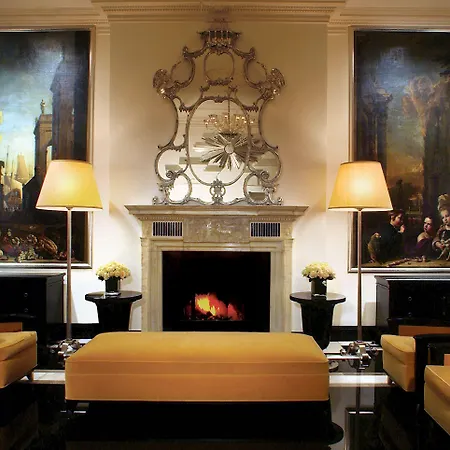 The Carlyle, A Rosewood