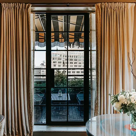 Soho Grand Hotel 4*