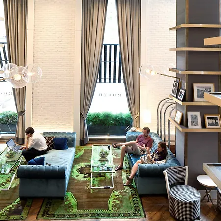 Aka Nomad Hotel 4*