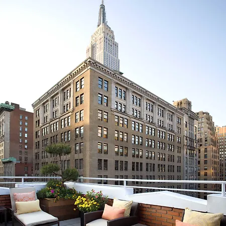 Hotel Aka Nomad