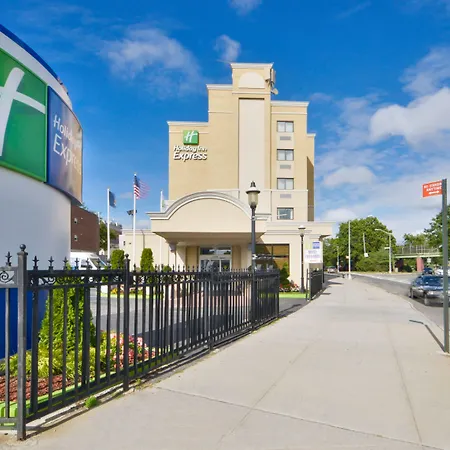 Express Laguardia Airport, An Ihg Hotel 3*