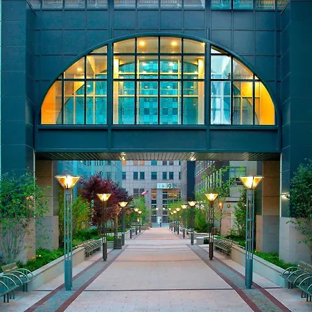 Marriott At The Brooklyn Bridge Hotel