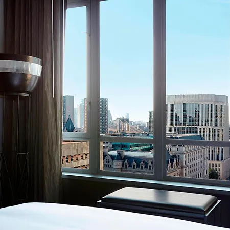 Hotel Marriott At The Brooklyn Bridge