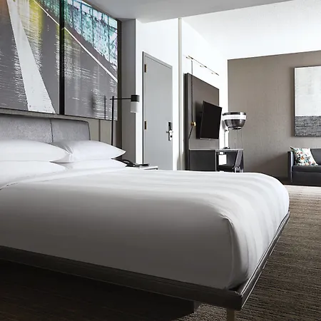 Marriott At The Brooklyn Bridge Hotel 4*