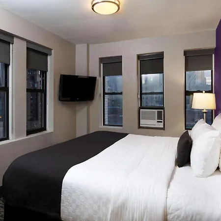La Quinta By Wyndham Park New York
