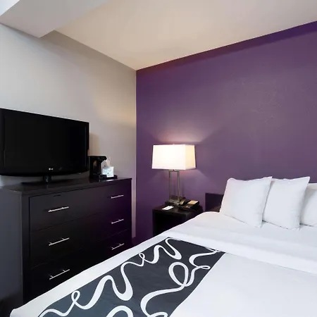 La Quinta By Wyndham Park Hotel New York