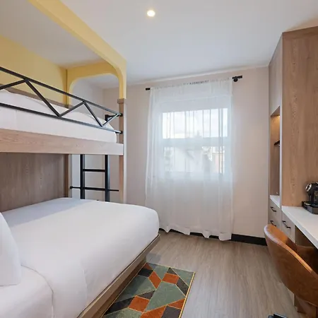 Voco Astoria By Ihg 3*