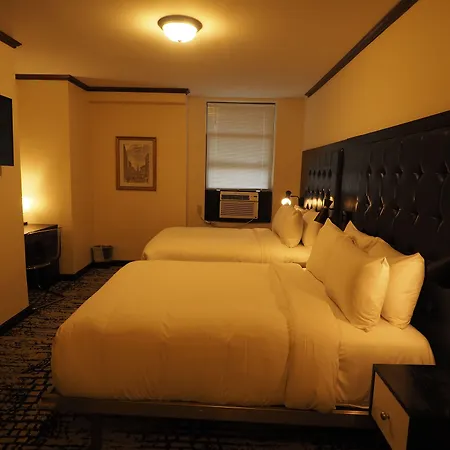 Night Broadway 3*