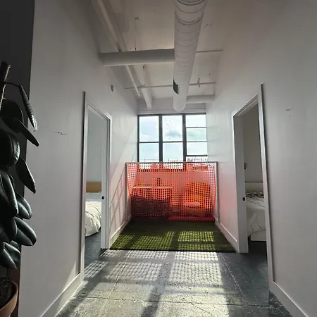 Brooklyn Artist Loft- New York