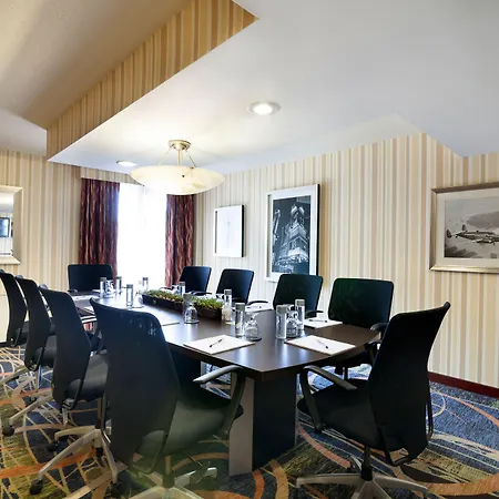 Doubletree By Hilton Jfk Airport New York