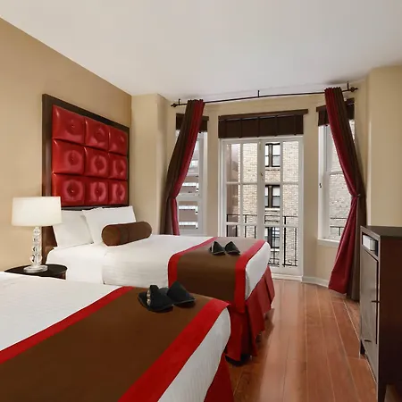 Belleclaire Park Hotel 4*