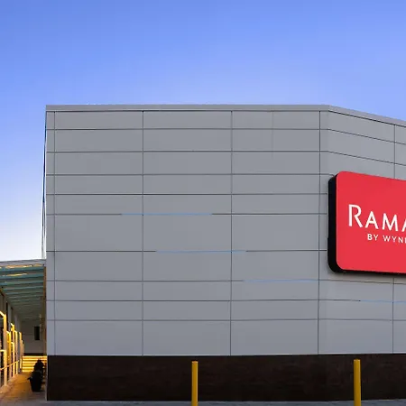 Ramada By Wyndham Bronx Hotel