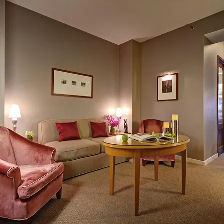 Hotel Giraffe By Library Collection New York