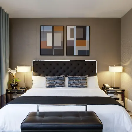 Broadway Plaza Hotel 4*