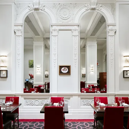 Hotel Newly Renovated At Club Quarters Times Square, 4*