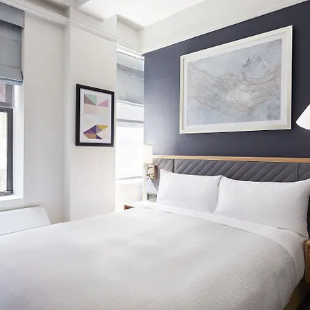 Newly Renovated At Club Quarters Times Square, Hotel 4*