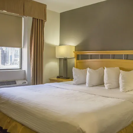 Hotel Hudson River