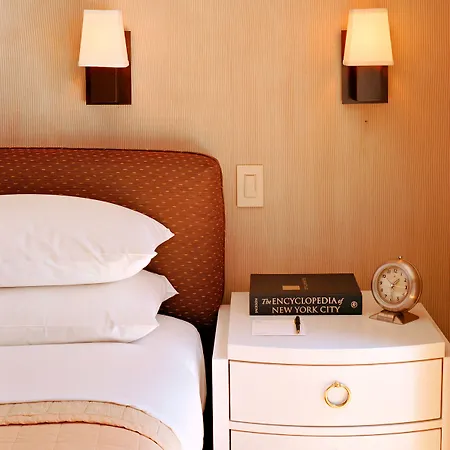 Club Hotel 4*