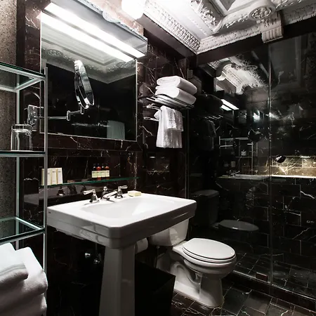 Club Hotel New York