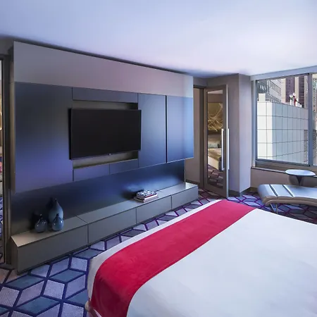 W - Times Square 4*