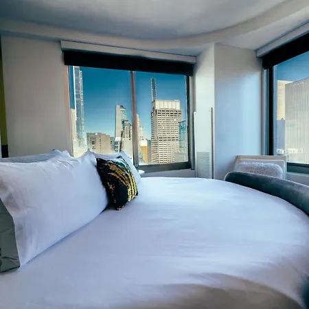 W - Times Square 4*
