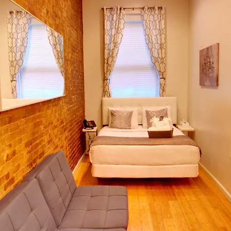 Chelsea (adults Only) Inn