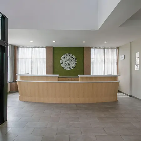 Hotel Fairfield By Marriott Jfk Airport