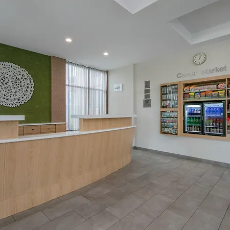 Hotel Fairfield By Marriott Jfk Airport