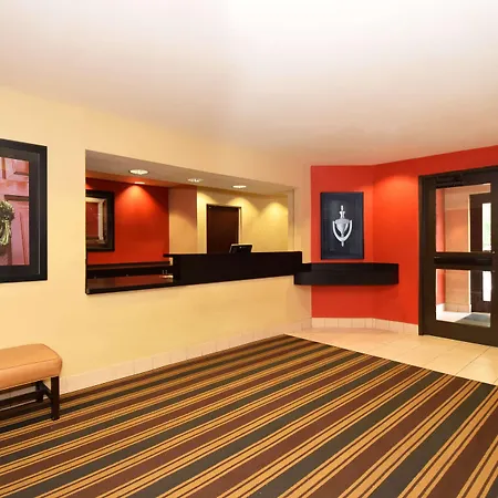 Extended America - - Laguardia Airport Hotel 2*