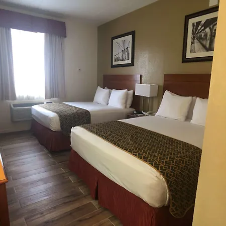 Western Jamaica Hotel 3*