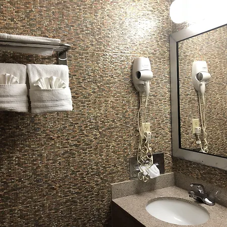 Hotel Days Brooklyn