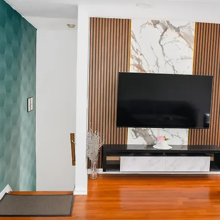 3br & 2bath Bronx Stay-private Suite-parking Apartment New York