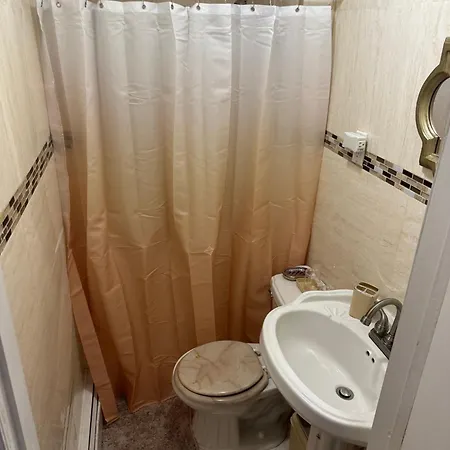 Holiday home Cozy Queens Escape