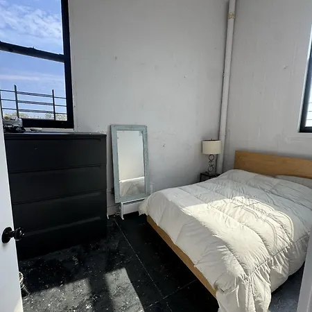 Apartment Brooklyn Artist Loft *