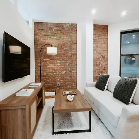 Apartment Spacious 3br Upper West Side - Steps From Park *