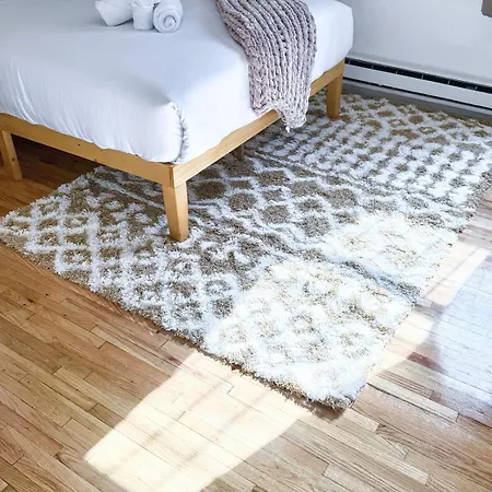 Apartment Heritage Family Dream Duplex & Backyard