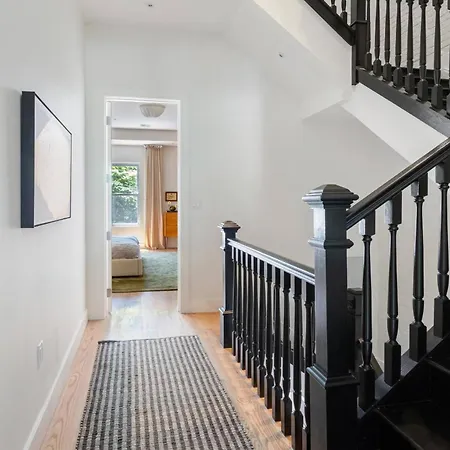 Massive Nyc Brownstone Wpatio